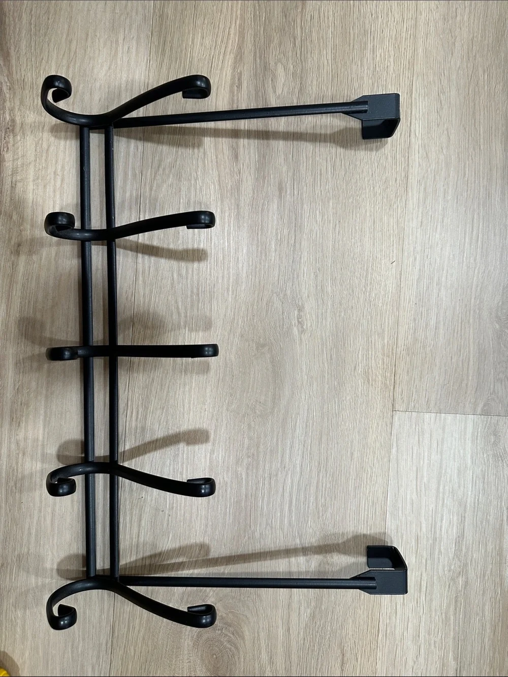 Black Metal Over-the-Door 5-Hook Wall Rack